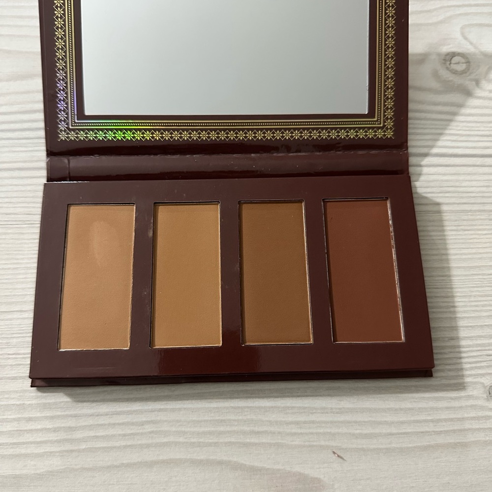 ACE BEAUTÉ Bronzed in Paradise Floral Palette - Brown & Gold - Picture 4 of 4
